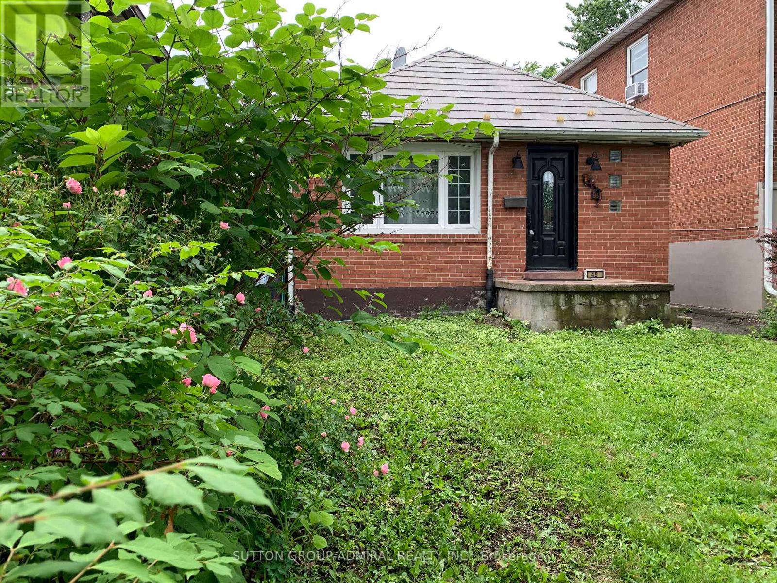 49 ARCADIAN CIRCLE, Toronto, Ontario