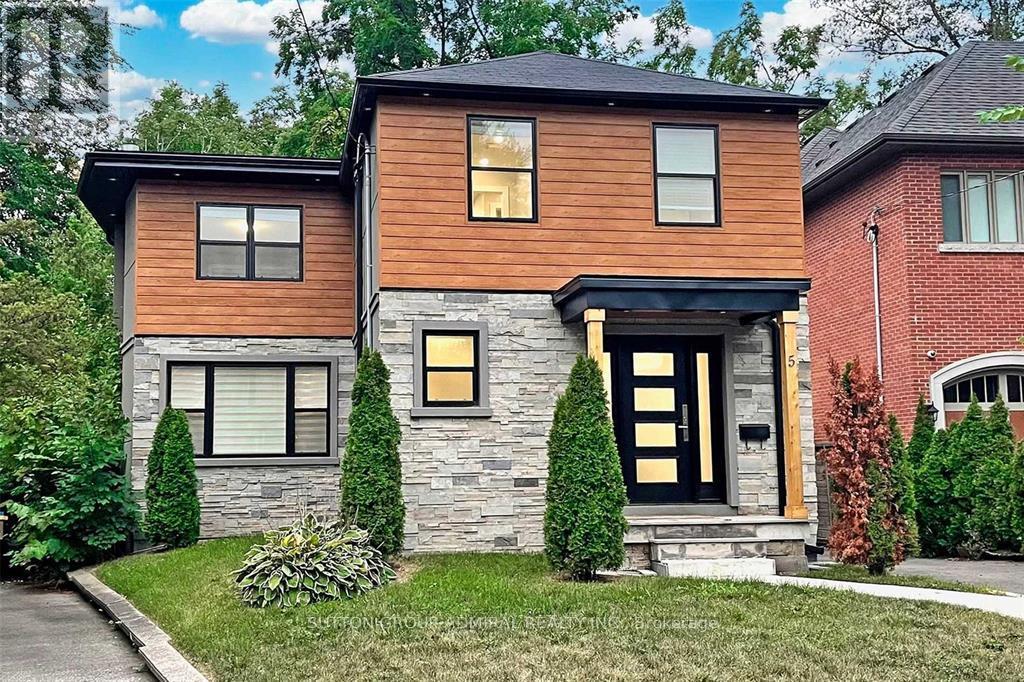 5 DONNYBROOK LANE, Toronto, Ontario