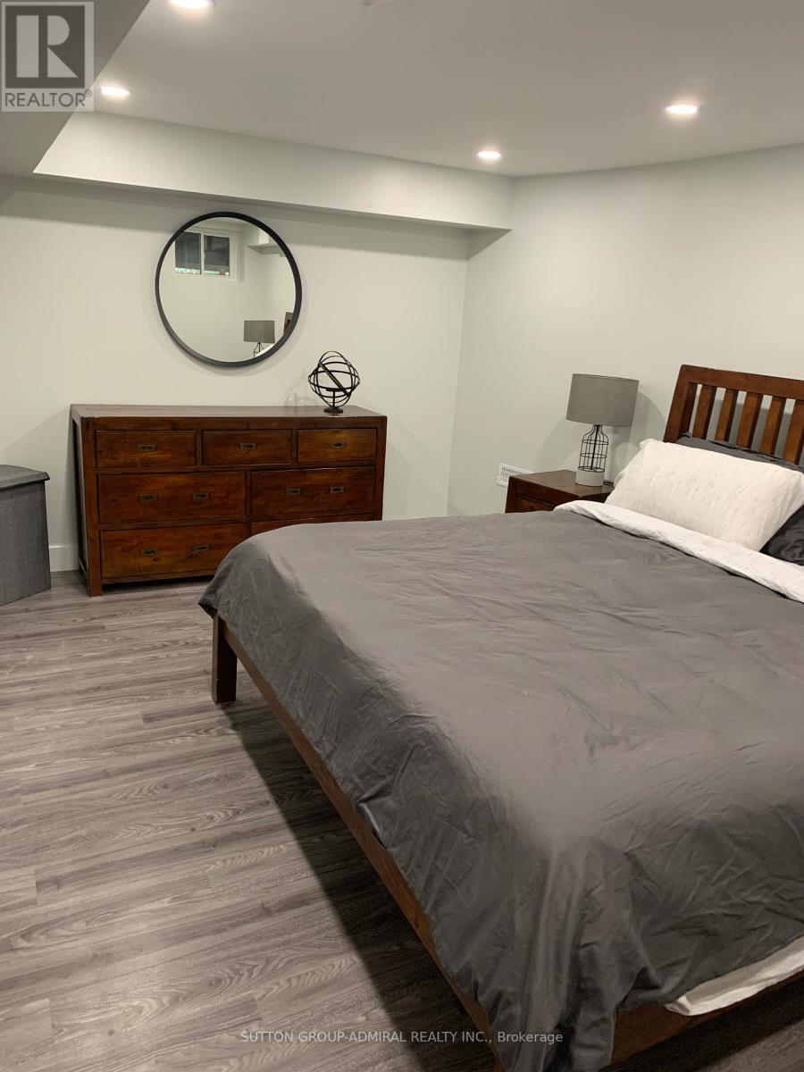 5 Donnybrook Lane, Toronto, Ontario  M9A 2V2 - Photo 40 - W13483050