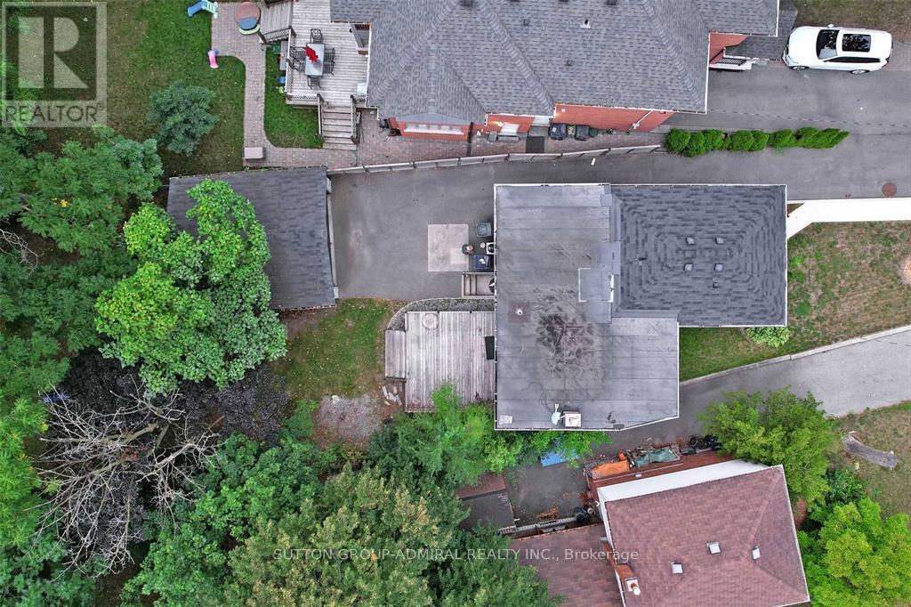 5 Donnybrook Lane, Toronto, Ontario  M9A 2V2 - Photo 50 - W13483050
