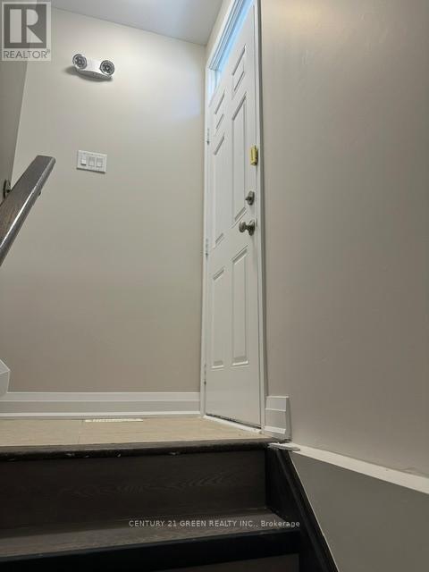 Bsmt - 86 Leadenhall Road, Brampton, Ontario  L7A 4G2 - Photo 17 - W13483054