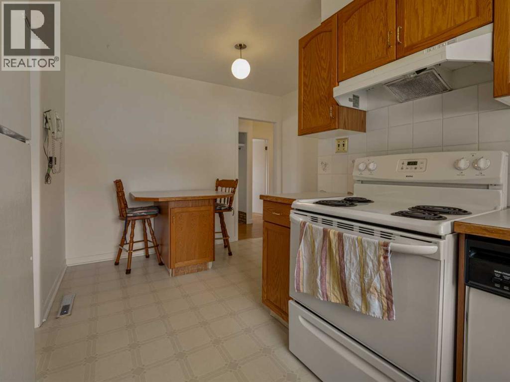 2405 13 Avenue S, Lethbridge, Alberta  T1K 0S7 - Photo 15 - A2323688