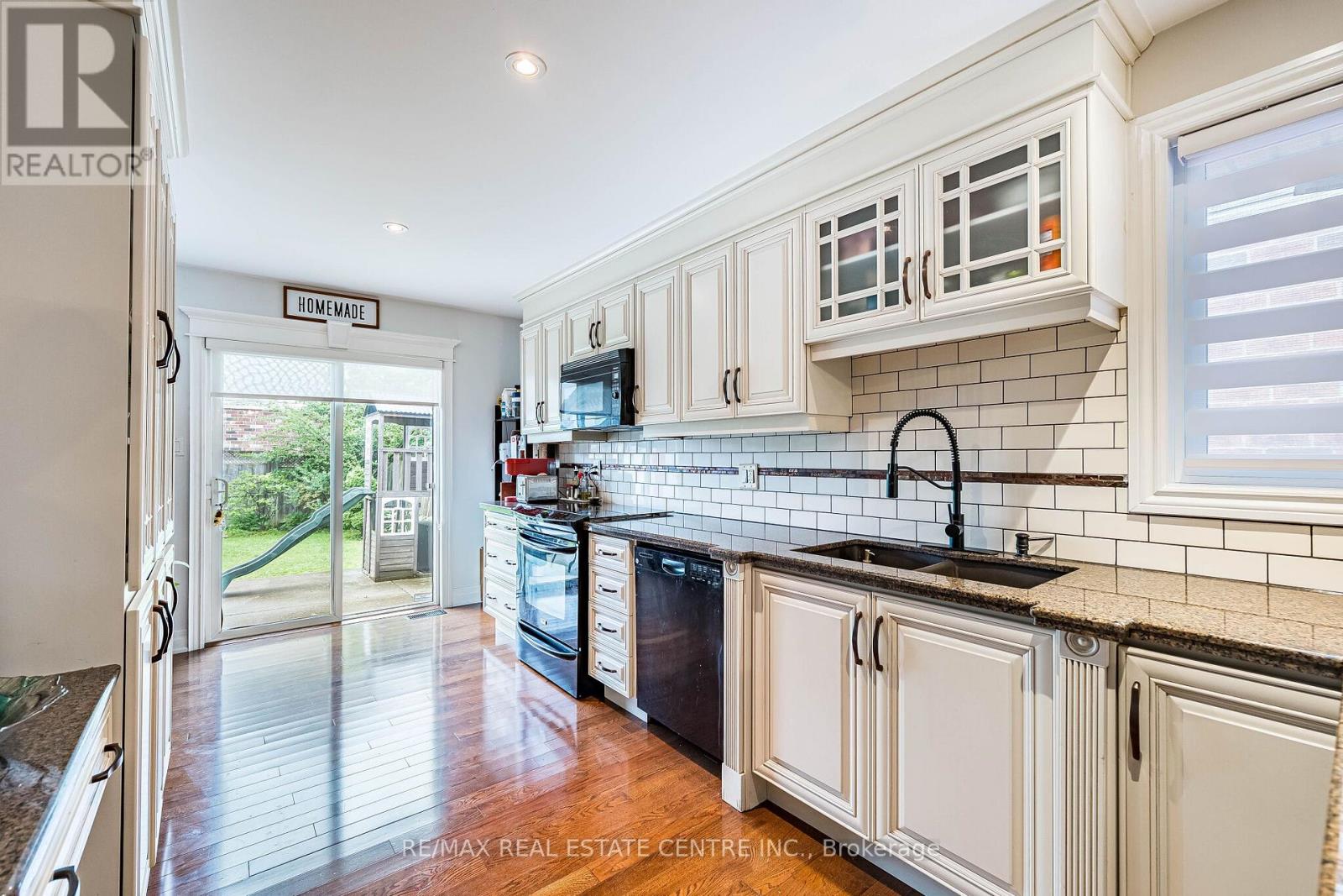 506 Jones Road, Hamilton, Ontario  L8E 6E3 - Photo 12 - X13482864