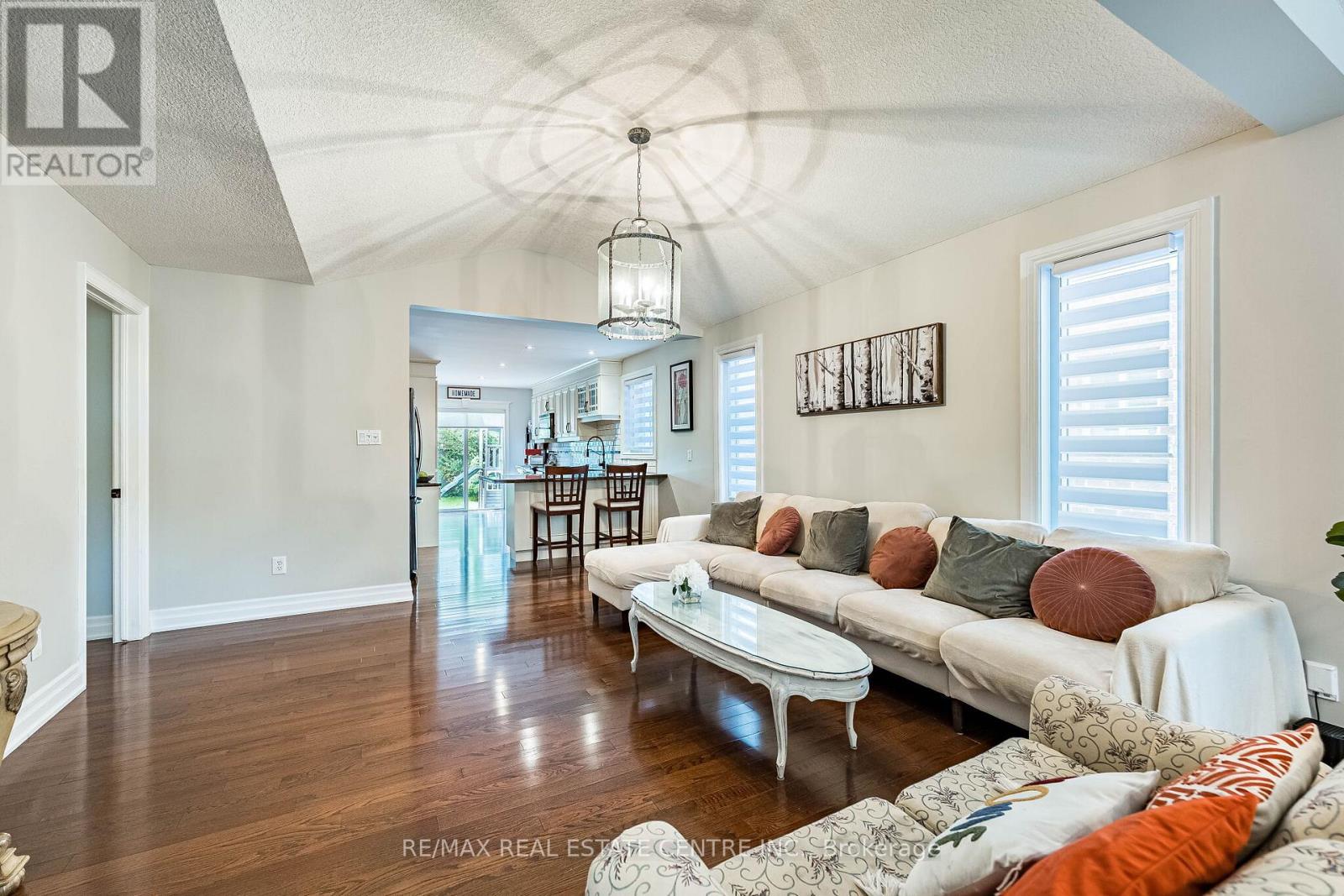 506 Jones Road, Hamilton, Ontario  L8E 6E3 - Photo 8 - X13482864