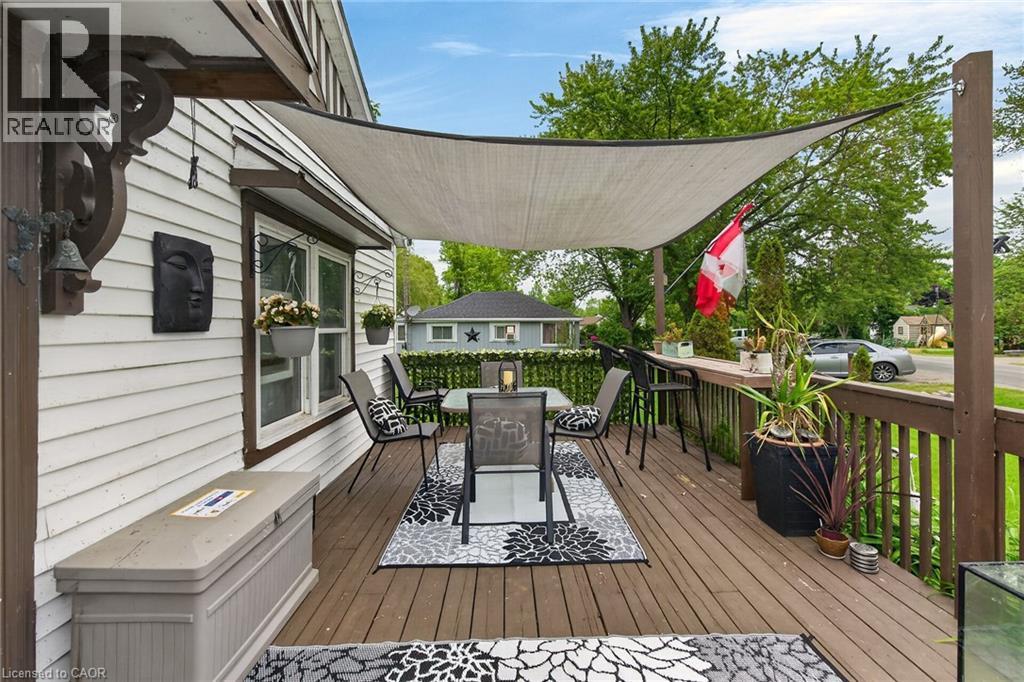 911 Lakeshore Road, Selkirk, Ontario  N0A 1P0 - Photo 2 - 40832614