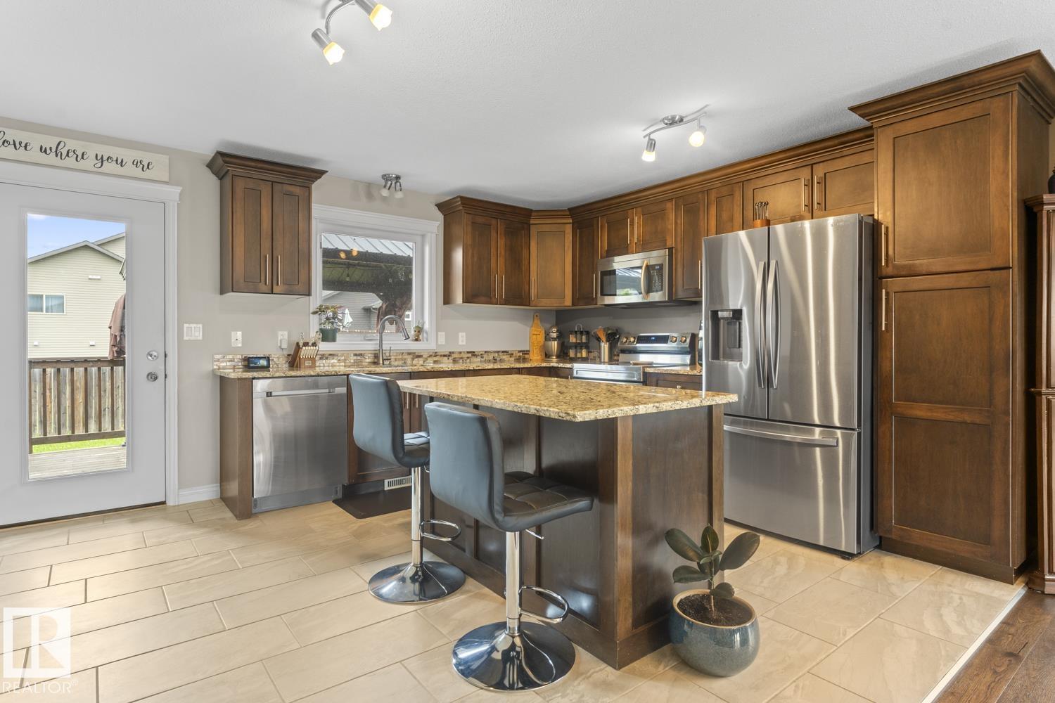 4924 57 Av, Cold Lake, Alberta  T9M 0E7 - Photo 9 - E4495264