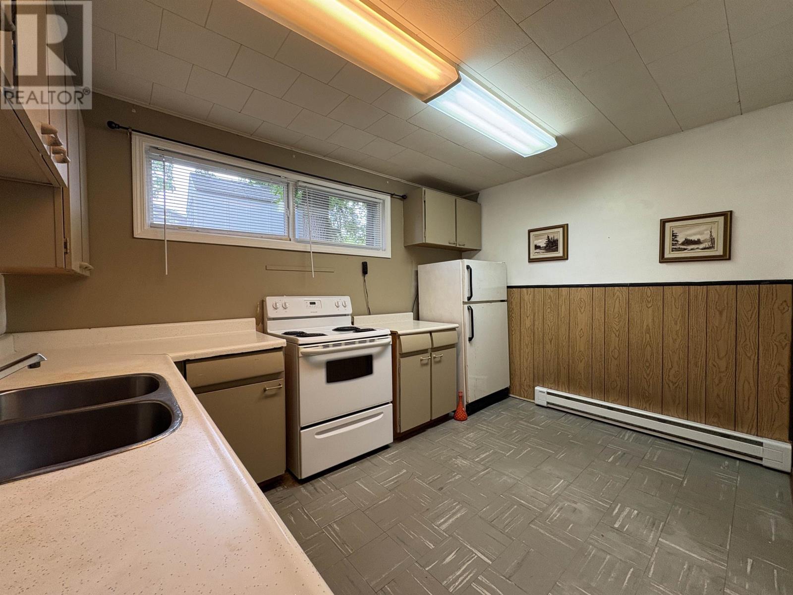 445 Church St, Fort Frances, Ontario  P9A 1E3 - Photo 30 - TB2601606