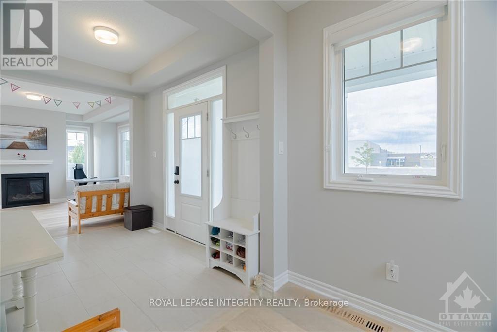 701 Brittanic Road, Ottawa, Ontario  K2V 0N8 - Photo 5 - X13483192