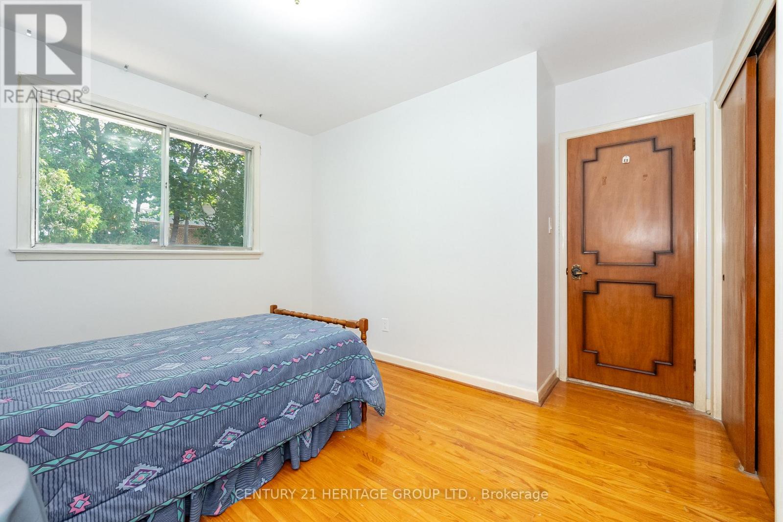 37 Gambello Crescent, Toronto, Ontario  M3J 1W2 - Photo 13 - W13469562