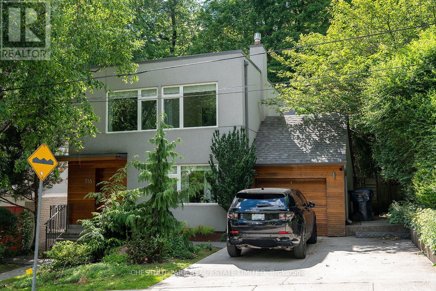 116 Boulton Drive, Toronto, Ontario  M4V 2V6 - Photo 2 - C13482648