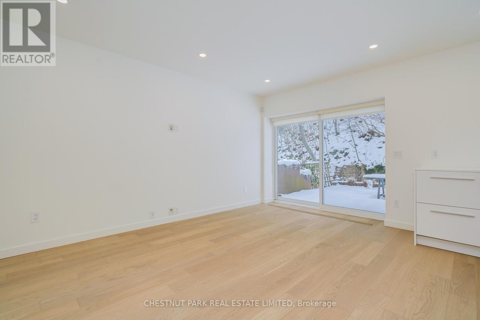 116 Boulton Drive, Toronto, Ontario  M4V 2V6 - Photo 14 - C13482648