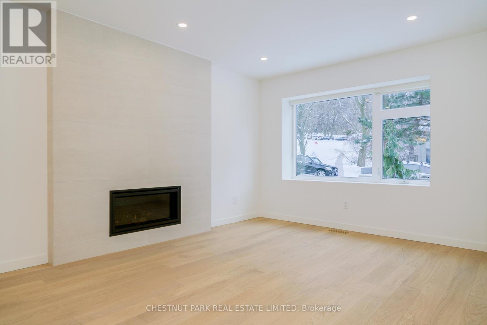 116 Boulton Drive, Toronto, Ontario  M4V 2V6 - Photo 4 - C13482648