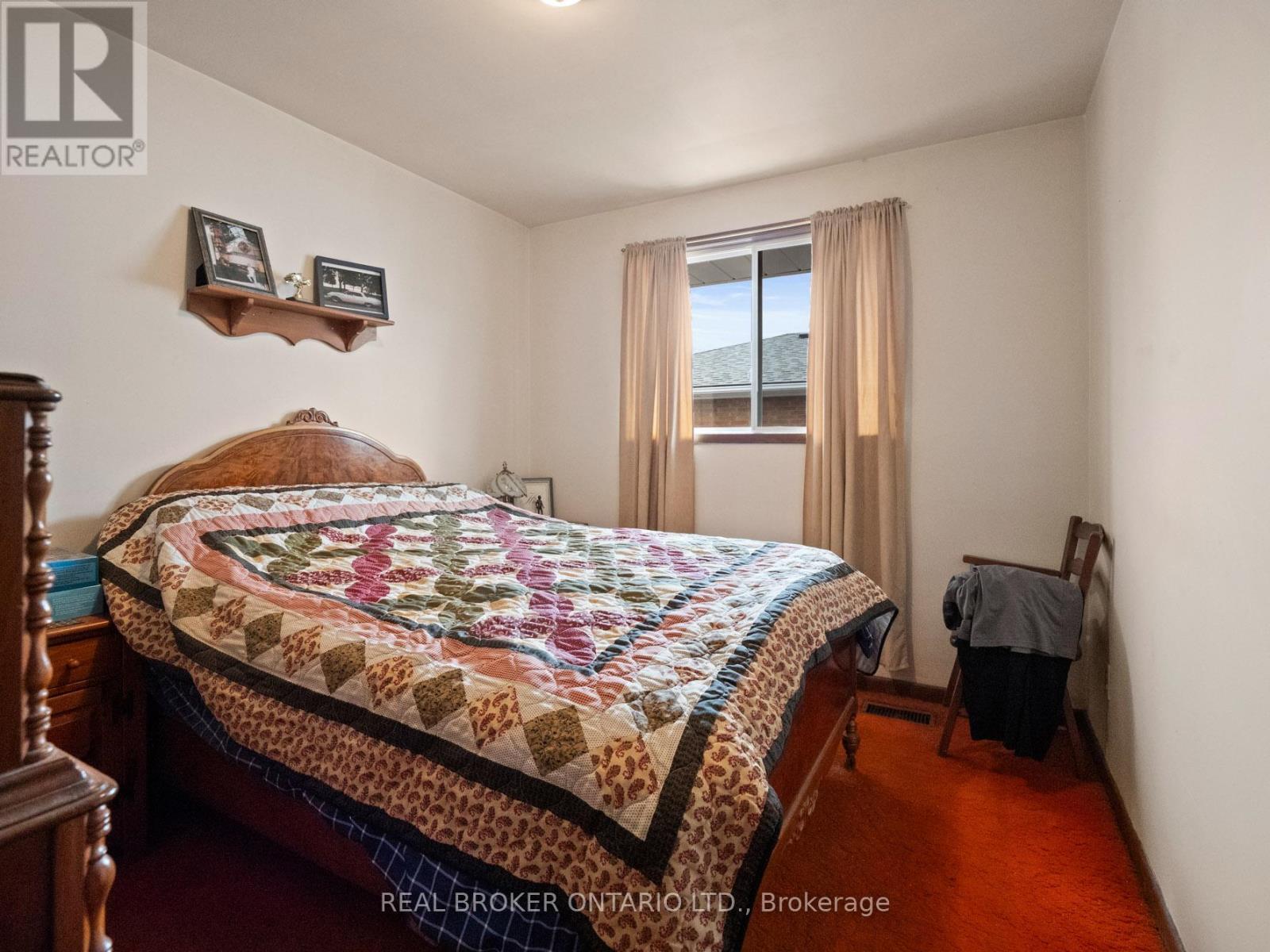 20 Brackencrest Road, St. Catharines, Ontario  L2P 3K8 - Photo 16 - X12849650