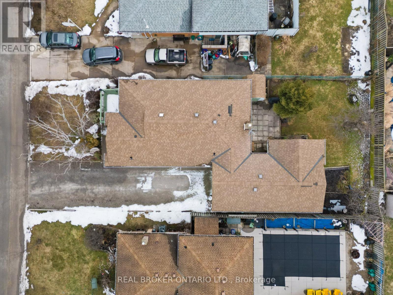 20 Brackencrest Road, St. Catharines, Ontario  L2P 3K8 - Photo 32 - X12849650