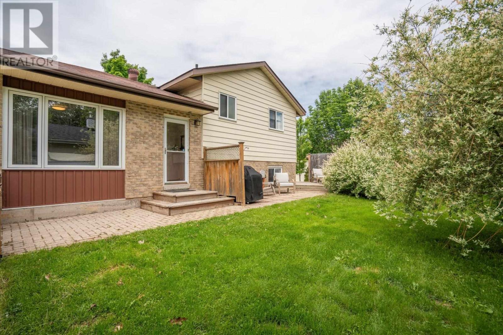 84 Primrose Dr, Sault Ste. Marie, Ontario  P6B 4E6 - Photo 5 - SM261543