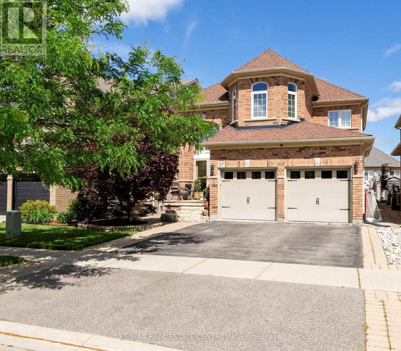 27 MILFOIL STREET, Halton Hills, Ontario