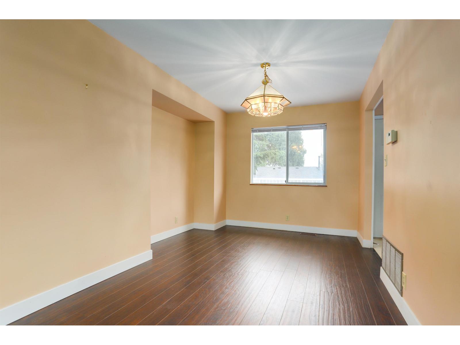 9496 209b Crescent, Langley, British Columbia  V1M 2A9 - Photo 7 - R3139385