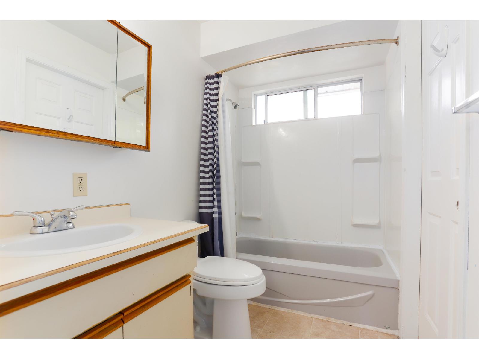 9496 209b Crescent, Langley, British Columbia  V1M 2A9 - Photo 12 - R3139385