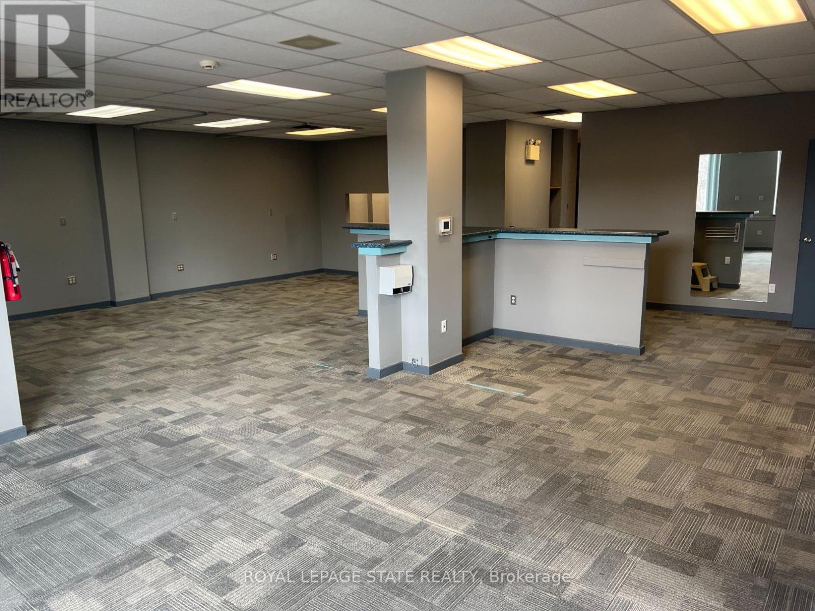 2nd Floor - 10 Ewen Road, Hamilton, Ontario L8S 3C4 - Photo 6 - X12517660