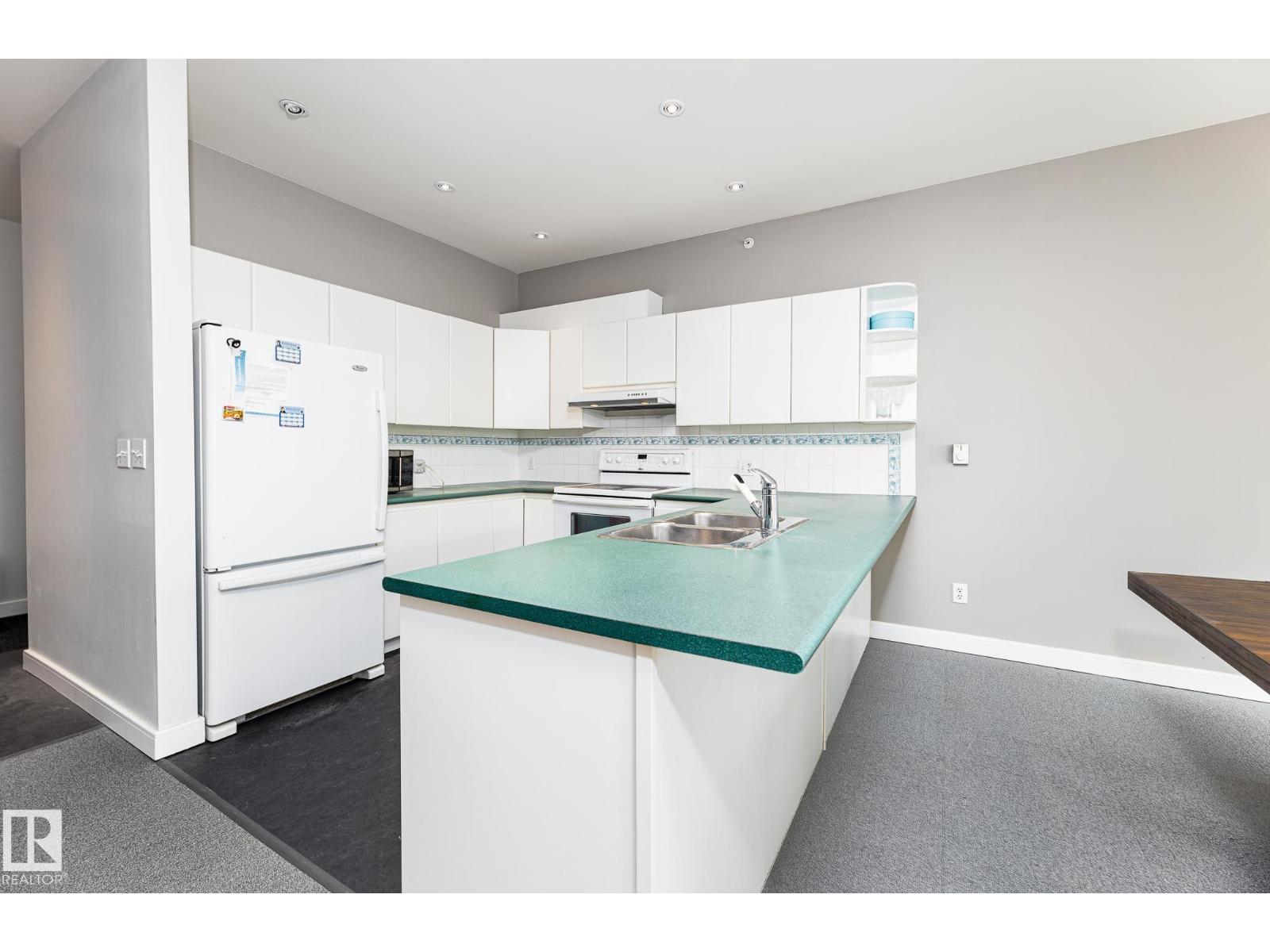 #403 11415 100 Av NW, Edmonton, Alberta  T5K 0J5 - Photo 14 - E4495310