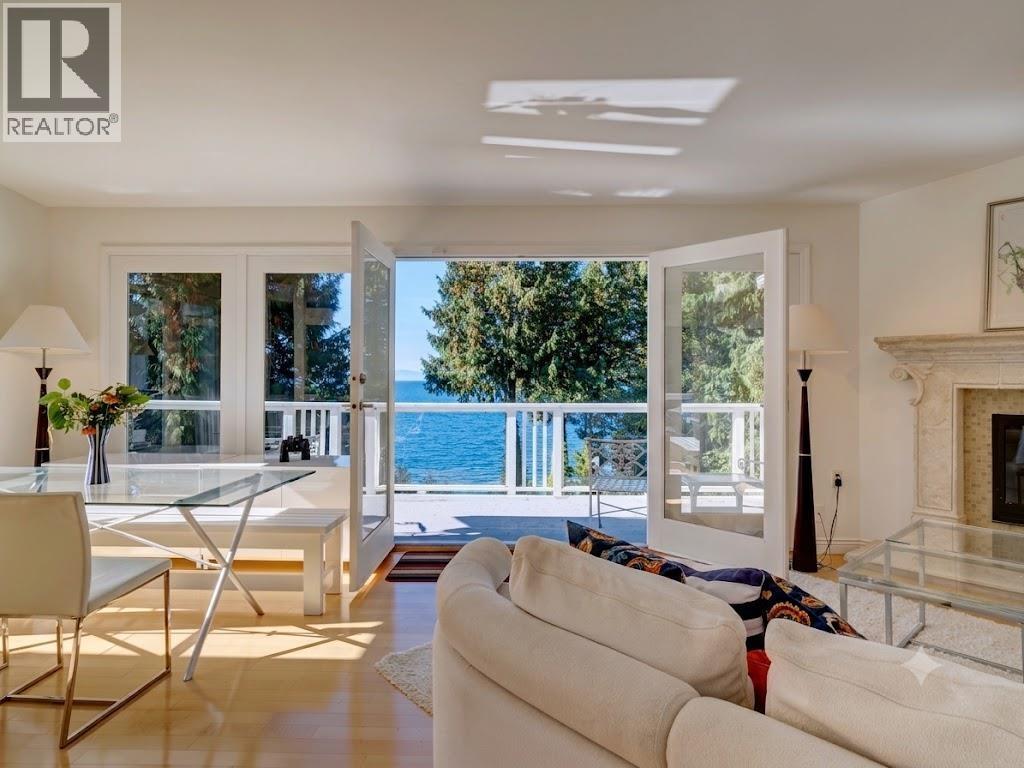 4947 Sunshine Coast Highway, Sechelt, British Columbia V7Z 0B6 - Photo 12 - R3139372