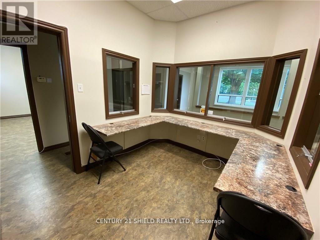 1 - 305 Baldwin Avenue, Cornwall, Ontario  K6H 4J6 - Photo 2 - X13483236