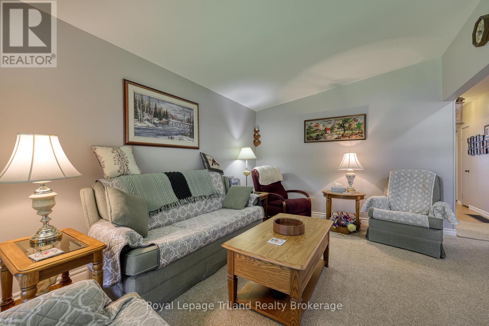272 Brenda Crescent, Woodstock, Ontario N4S 7S1 - Photo 4 - X13483266