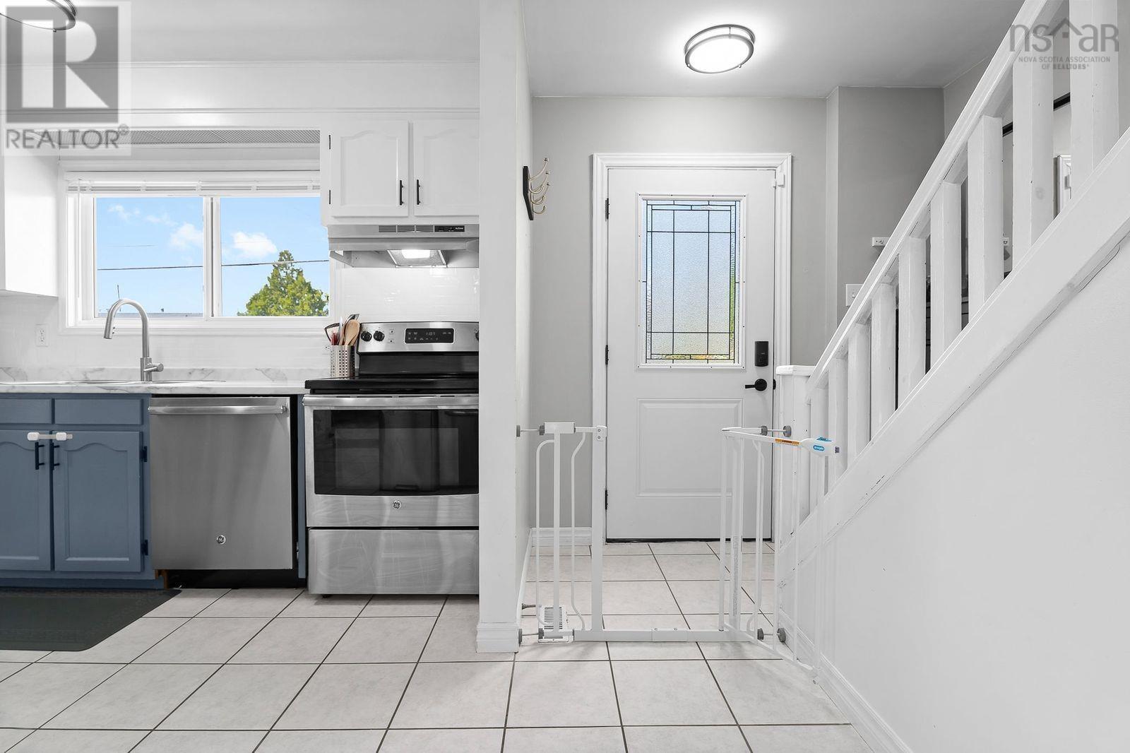 331 Arklow Drive, Dartmouth, Nova Scotia B2W 4S1 - Photo 2 - 202615444