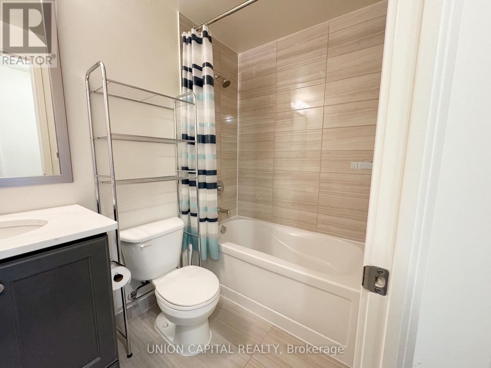 312 - 825 Church Street, Toronto, Ontario  M4W 3Z4 - Photo 3 - C13483096