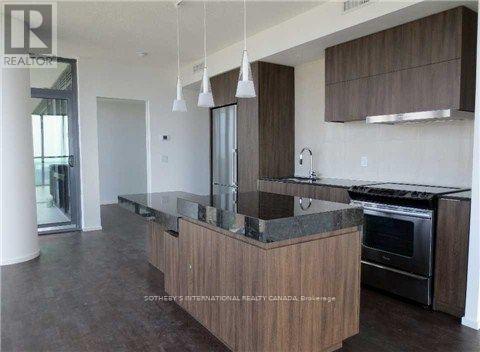 3704 - 101 CHARLES STREET E, Toronto, Ontario
