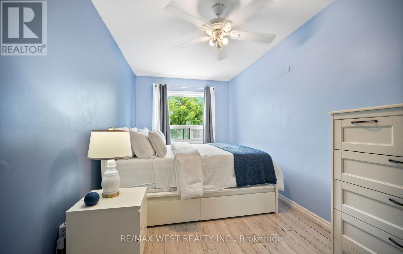 374 Oakwood Avenue, Toronto, Ontario  M6E 2W3 - Photo 40 - C13483200