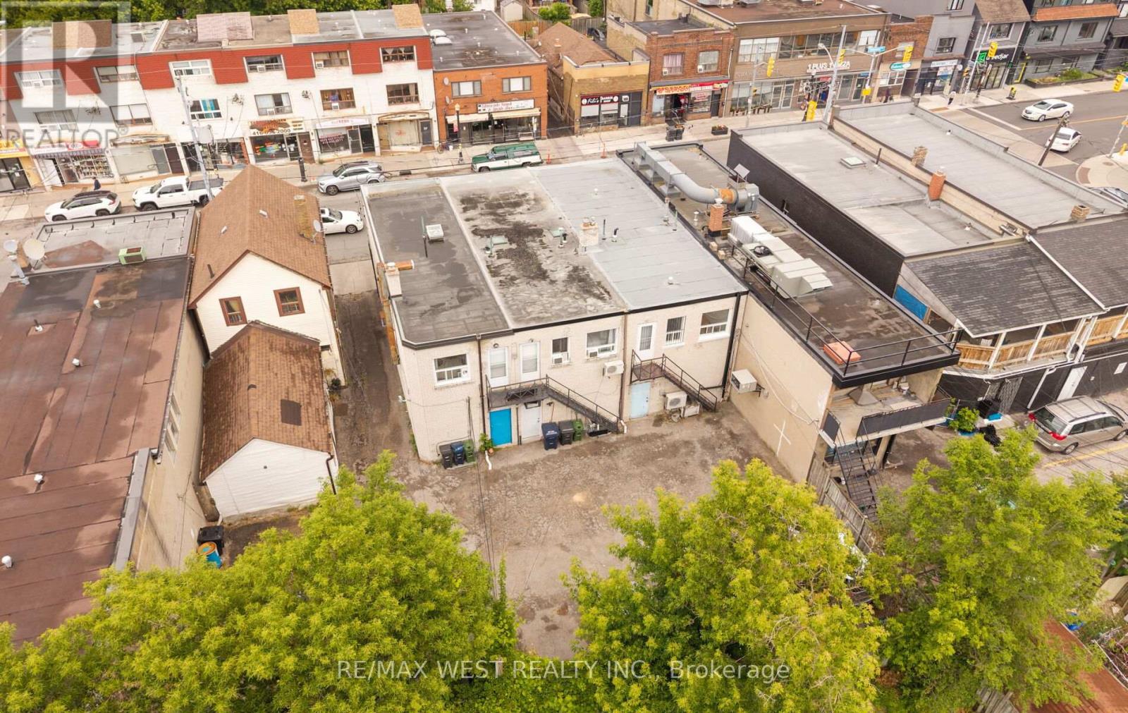 374 Oakwood Avenue, Toronto, Ontario  M6E 2W3 - Photo 45 - C13483200