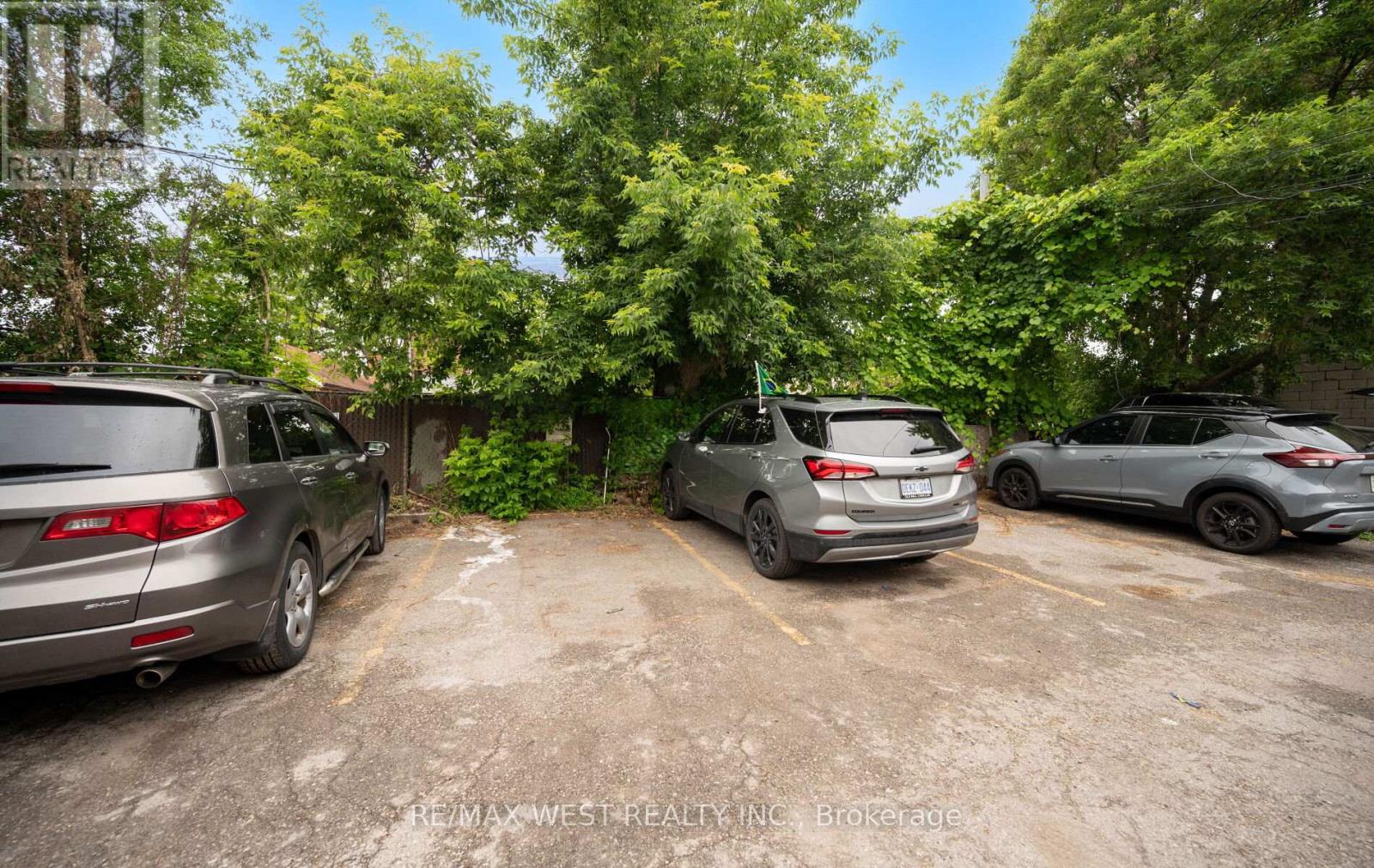 374 Oakwood Avenue, Toronto, Ontario  M6E 2W3 - Photo 47 - C13483200