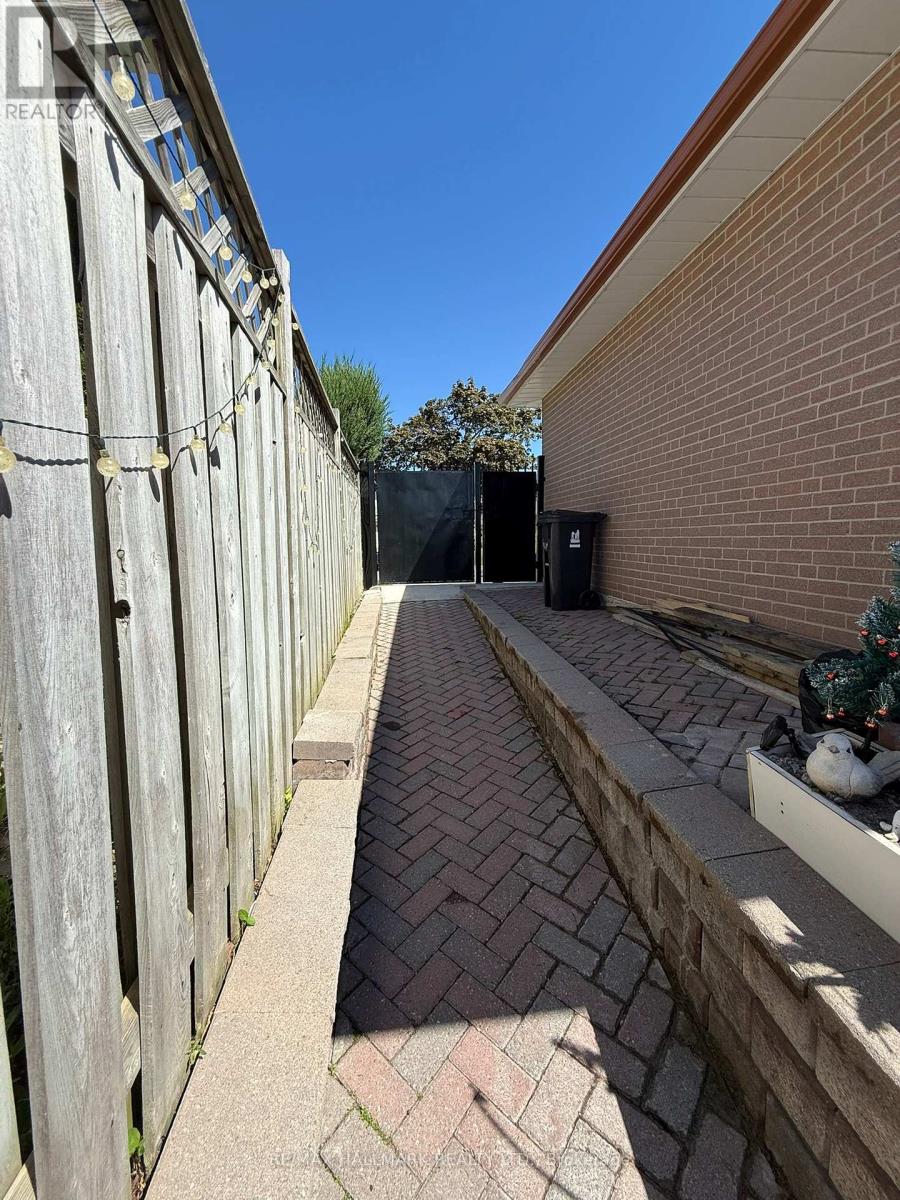 29 Charles Tupper Drive, Toronto, Ontario  M1C 2A8 - Photo 31 - E13483204