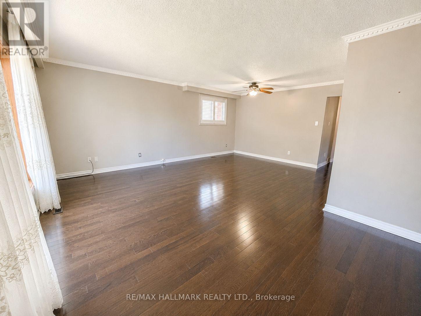 29 Charles Tupper Drive, Toronto, Ontario  M1C 2A8 - Photo 4 - E13483204
