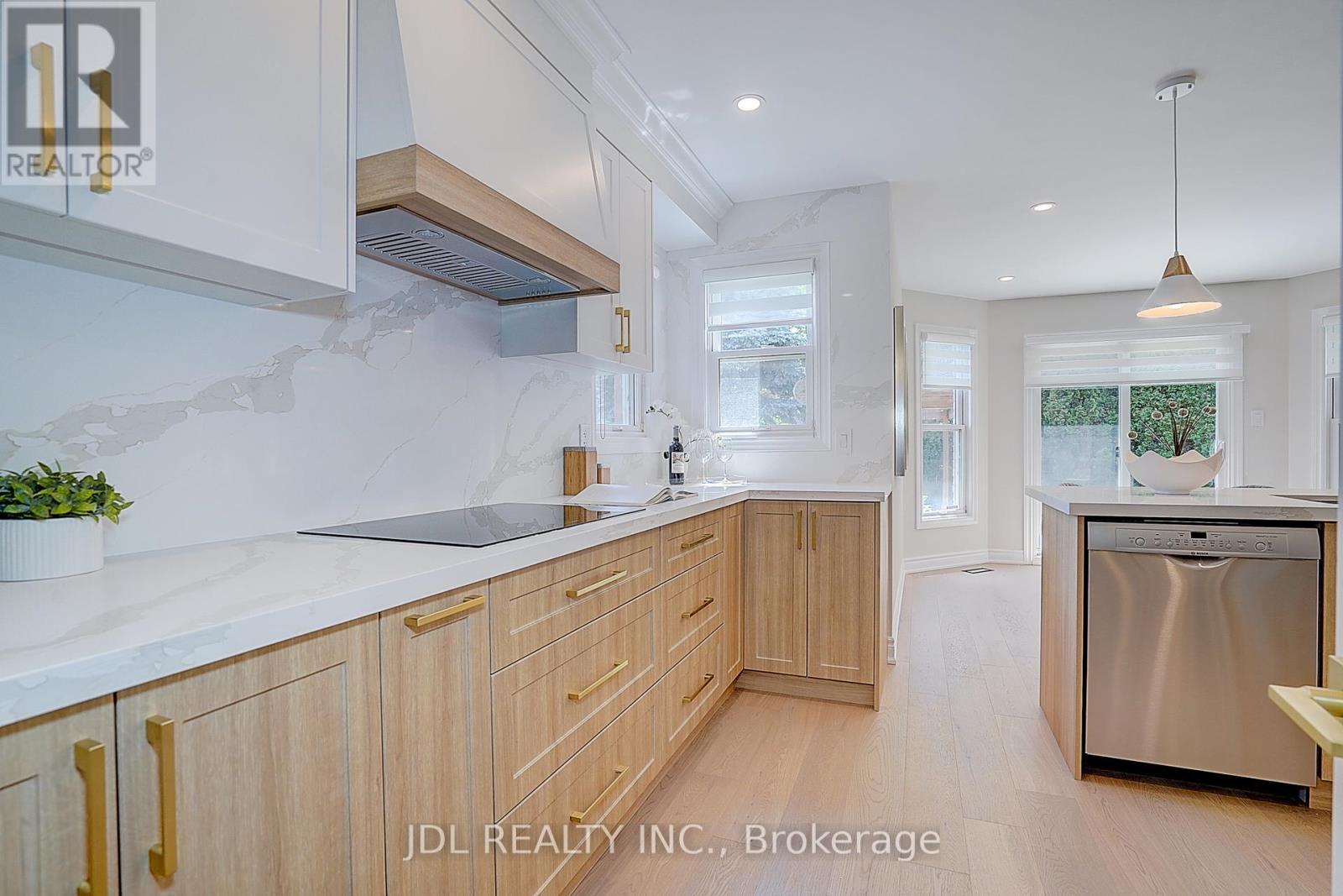 148 Manhattan Drive, Markham, Ontario  L3P 7S1 - Photo 19 - N13483158