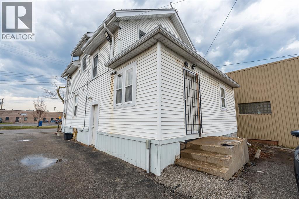 116 Vidal Street North, Sarnia, Ontario  N7T 5X5 - Photo 7 - 26006713