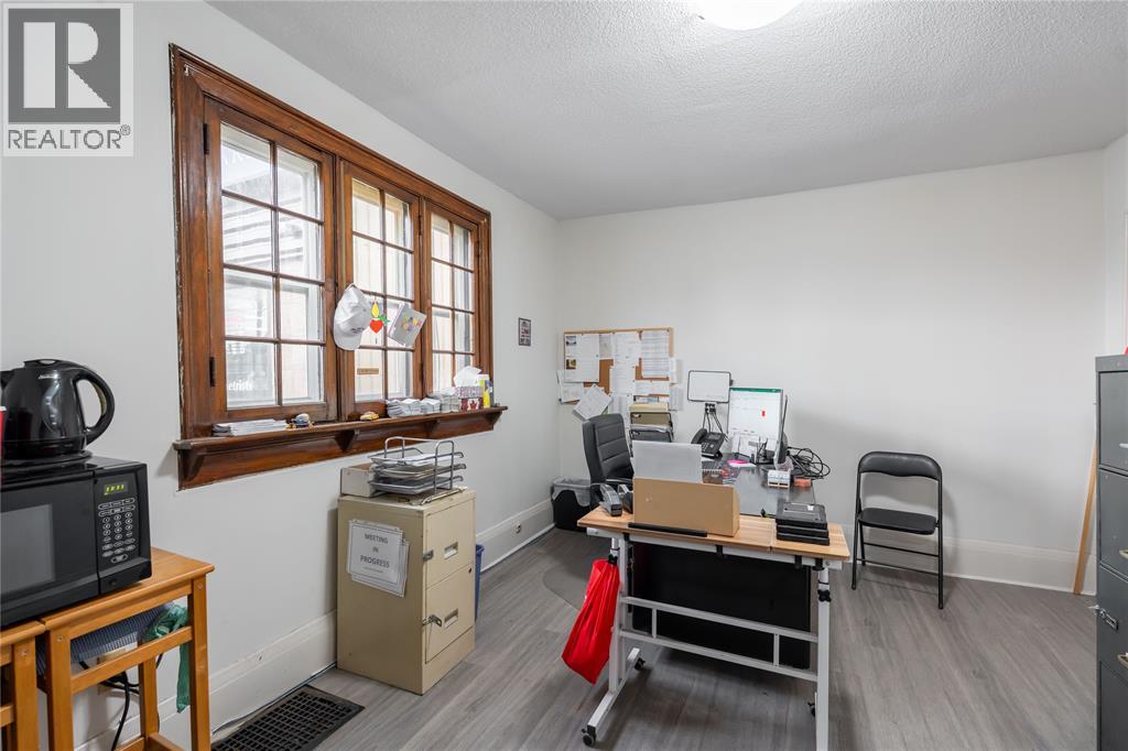 116 Vidal Street North, Sarnia, Ontario  N7T 5X5 - Photo 17 - 26006713