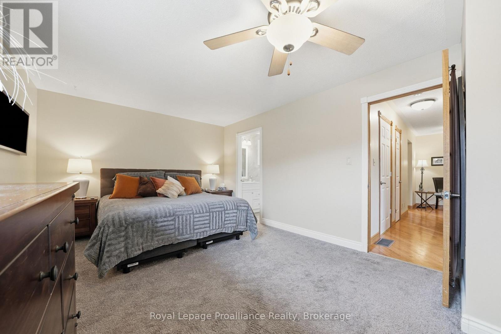 40 Springbrook Crescent, Belleville, Ontario  K8P 5B8 - Photo 14 - X13483478