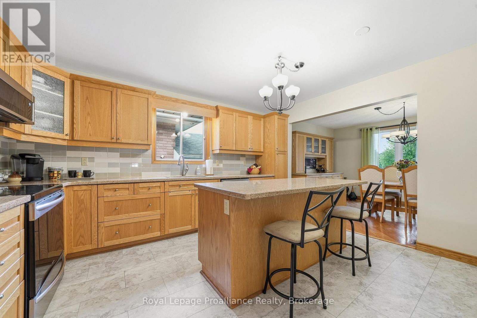 40 Springbrook Crescent, Belleville, Ontario  K8P 5B8 - Photo 9 - X13483478