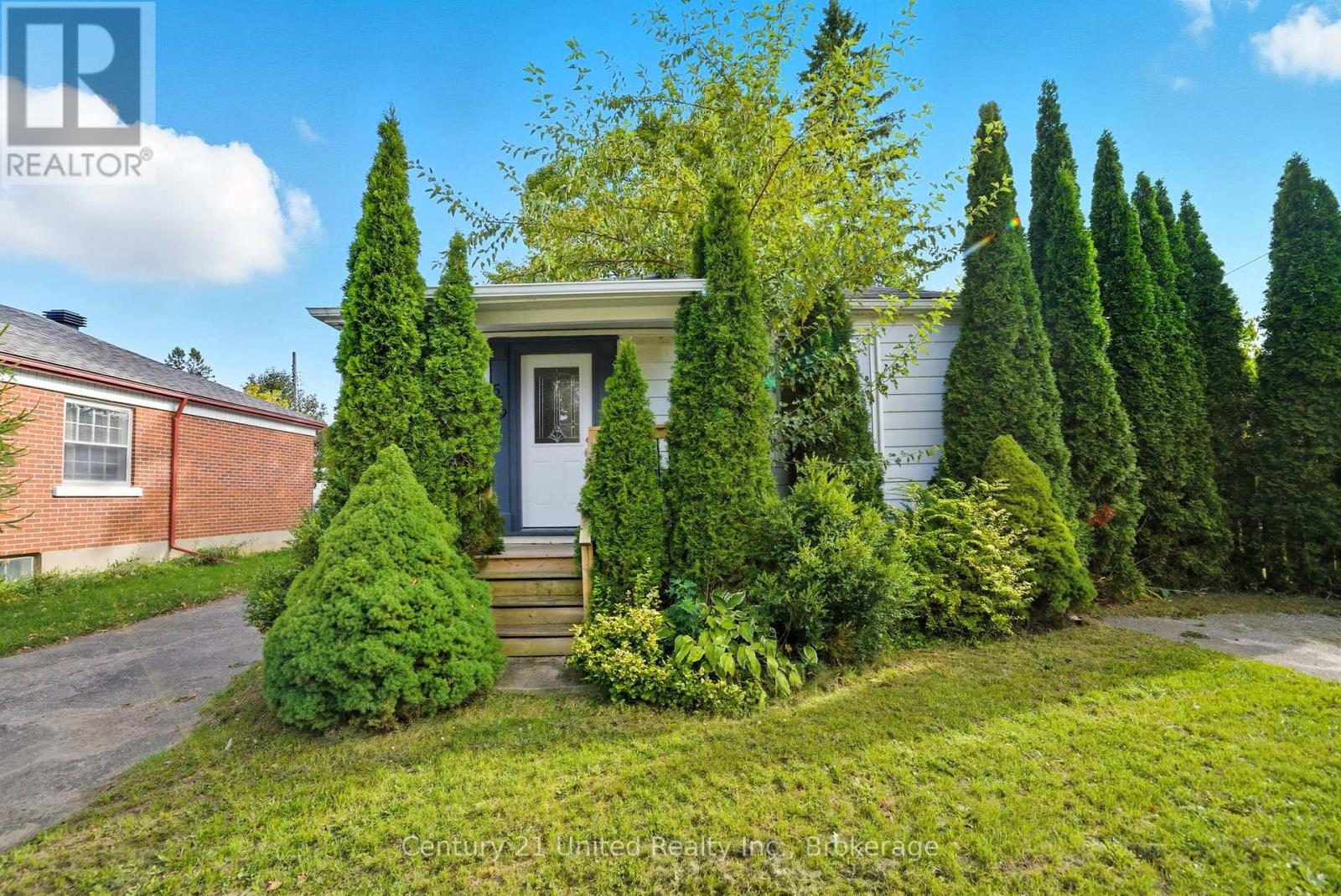 559 Hamilton Street, Peterborough, Ontario  K9J 4C2 - Photo 2 - X13483502