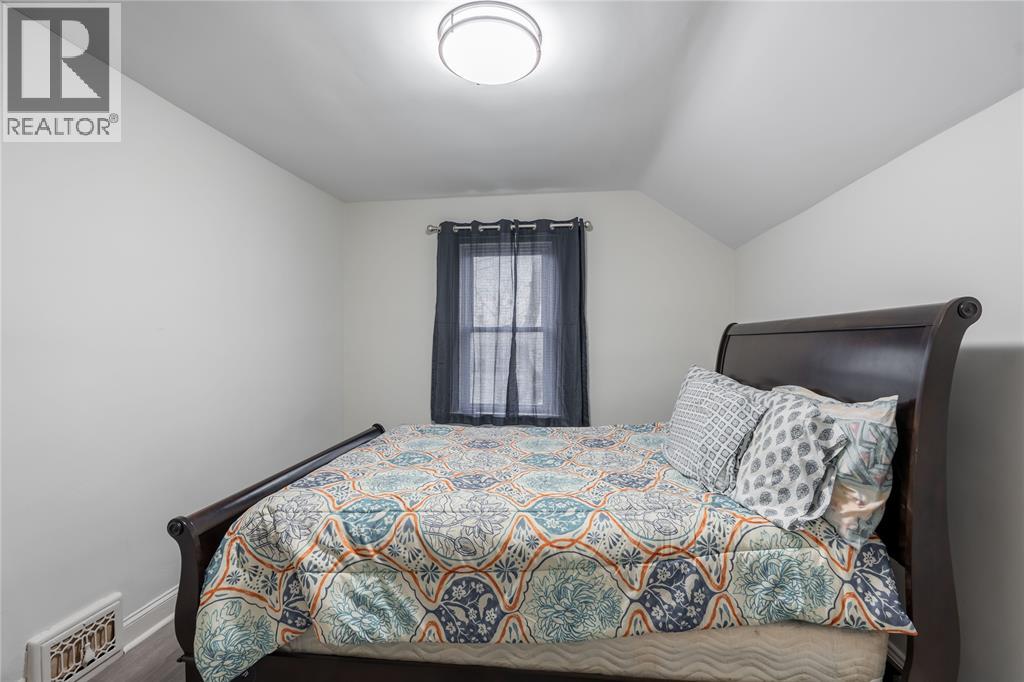 116 Vidal Street North, Sarnia, Ontario  N7T 5X5 - Photo 13 - 26006713