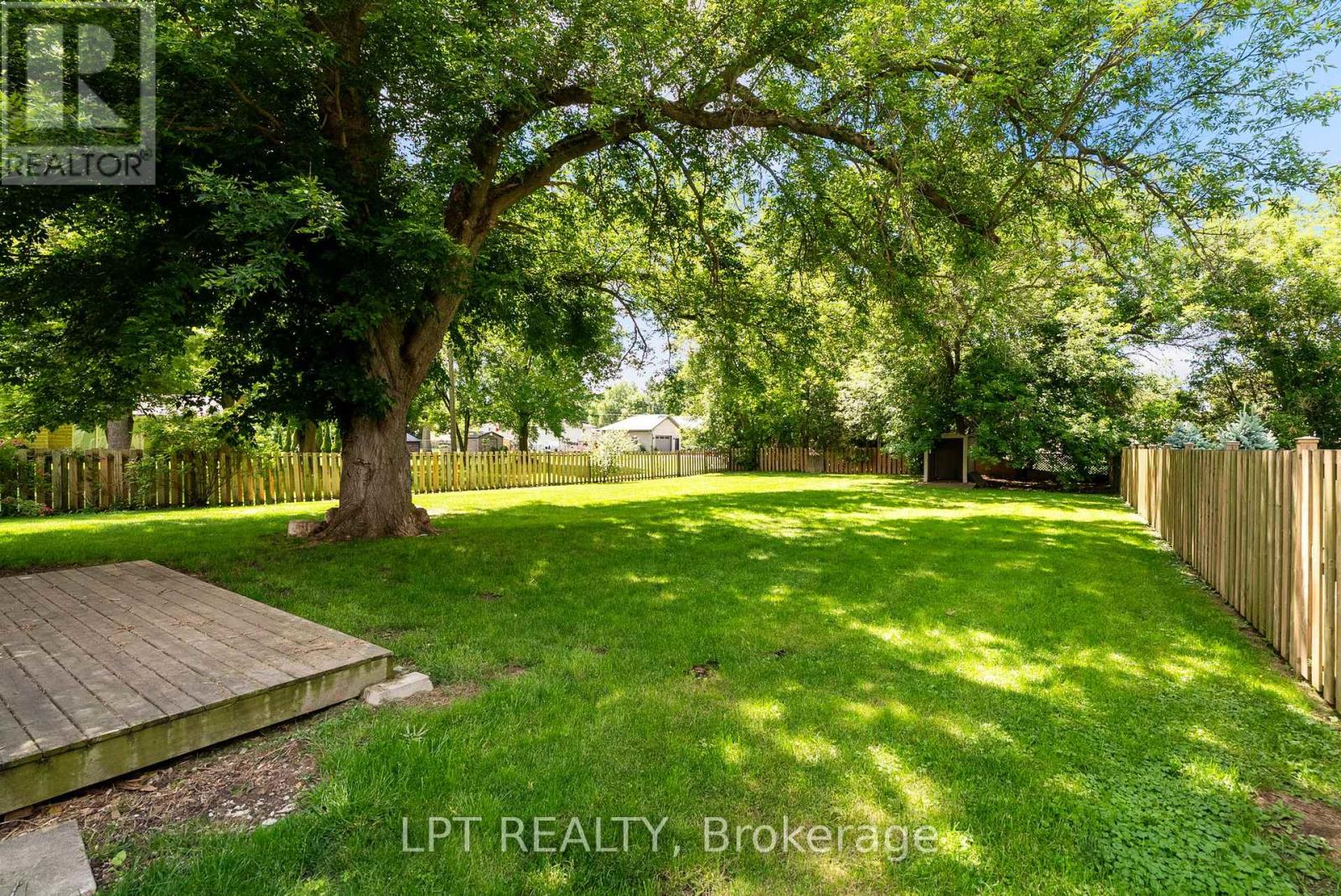 269 Richmond Street, North Middlesex, Ontario  N0M 2K0 - Photo 23 - X13483294