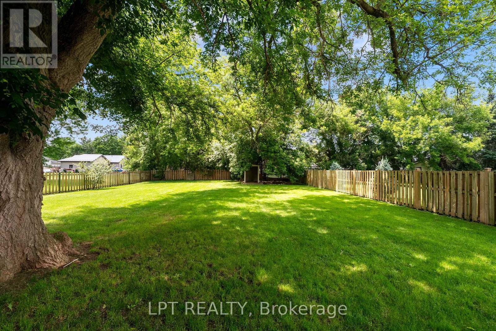 269 Richmond Street, North Middlesex, Ontario  N0M 2K0 - Photo 29 - X13483294