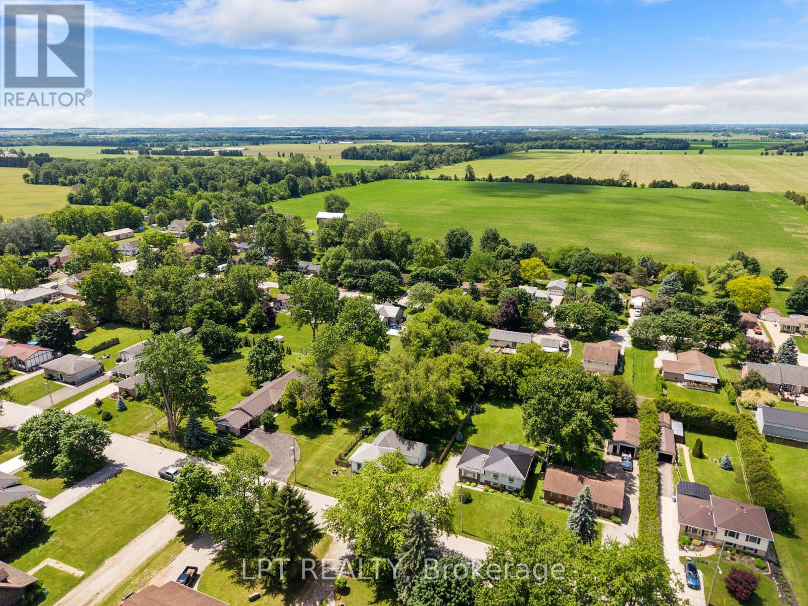 269 Richmond Street, North Middlesex, Ontario  N0M 2K0 - Photo 35 - X13483294