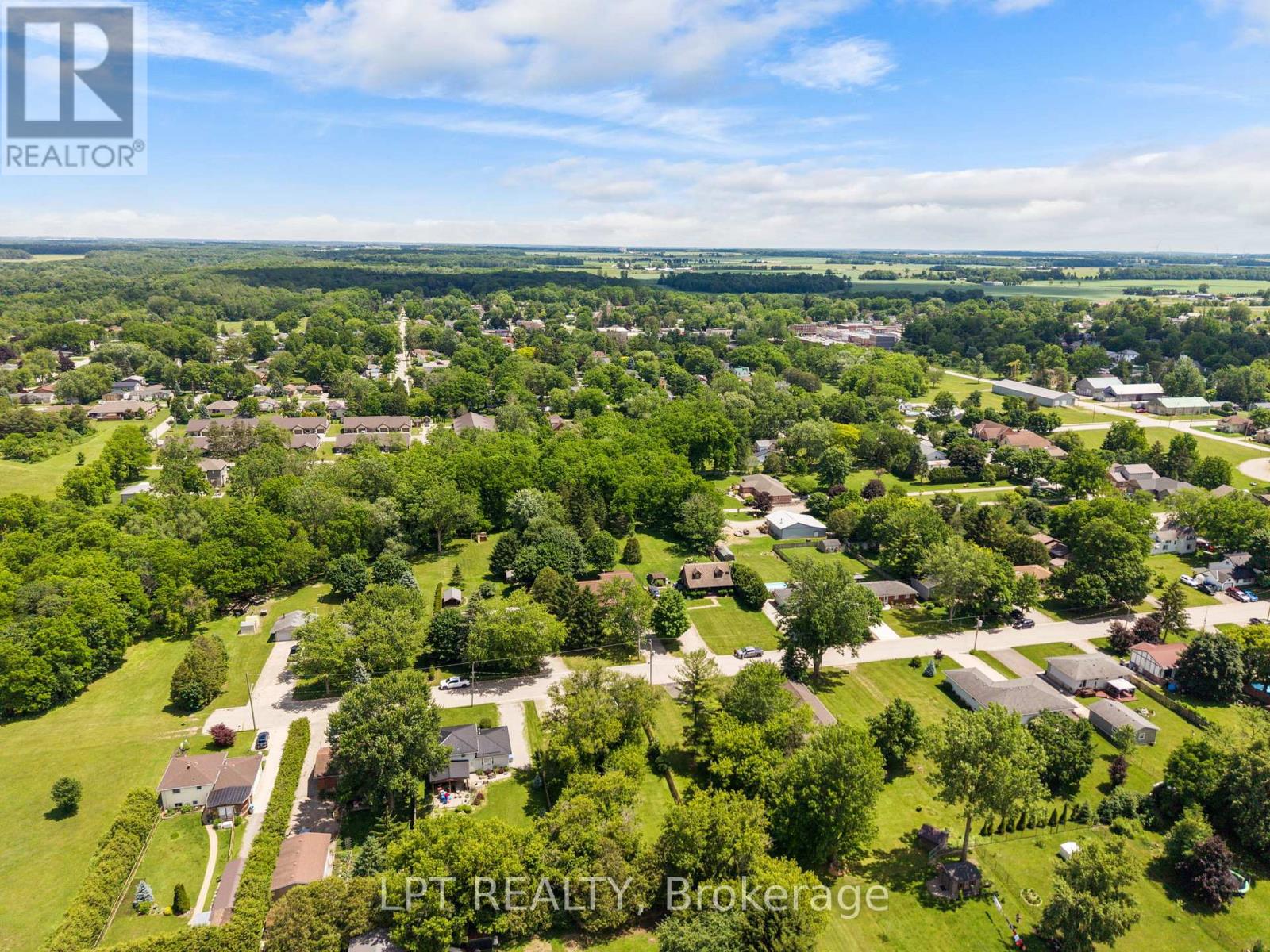 269 Richmond Street, North Middlesex, Ontario  N0M 2K0 - Photo 38 - X13483294