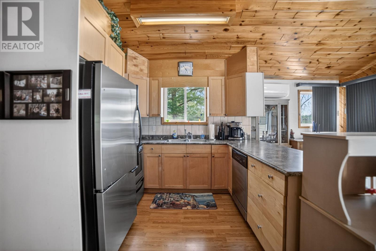 44 Bigstone Bay Lodge, Kirkup Township, Ontario  P9N 3W8 - Photo 12 - TB2601469
