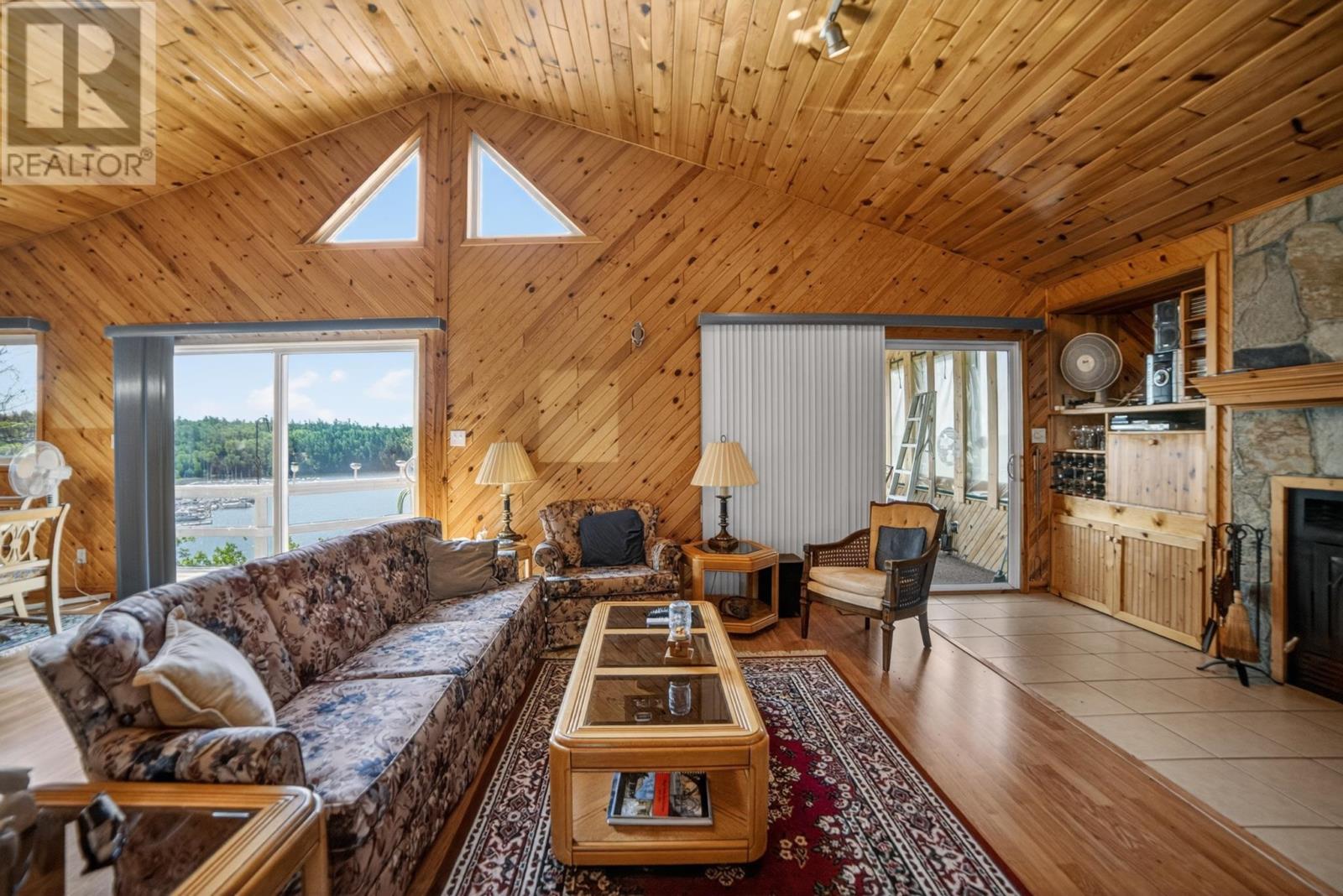 44 Bigstone Bay Lodge, Kirkup Township, Ontario  P9N 3W8 - Photo 6 - TB2601469