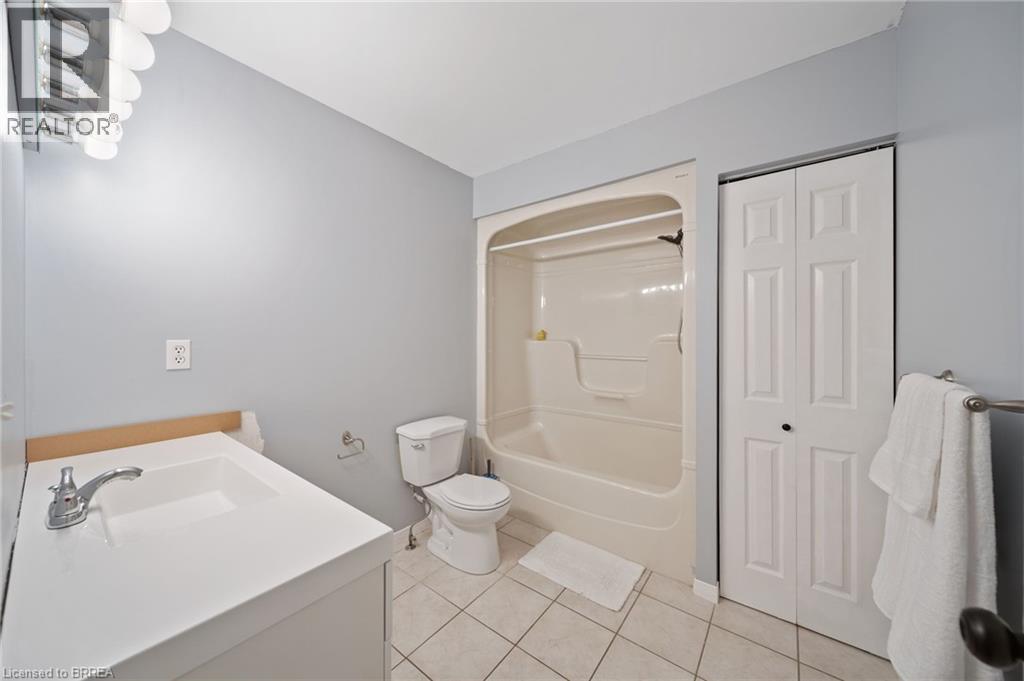 21 Court Drive, Paris, Ontario  N3L 4B8 - Photo 18 - 40836355