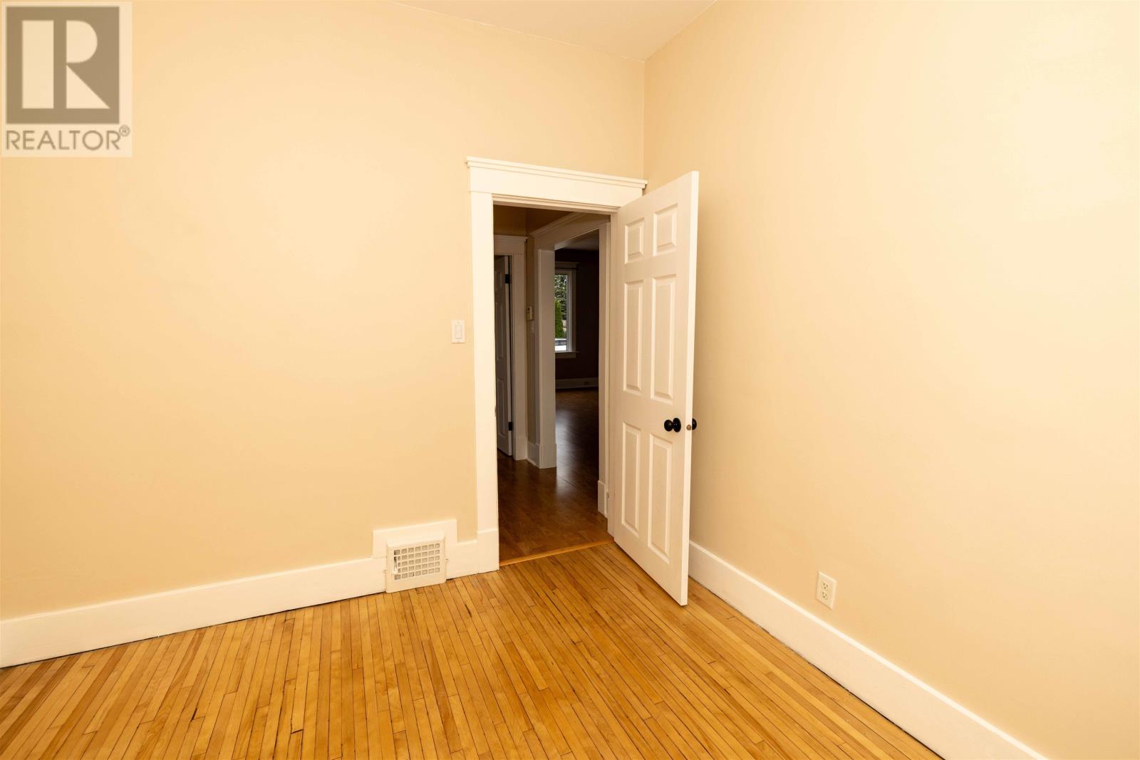1209 Brown St, Thunder Bay, Ontario  P7E 2M3 - Photo 10 - TB2601539